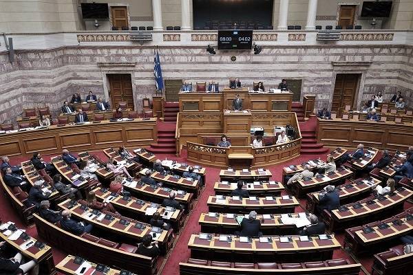 Υπερψηφίστηκε η συμφωνία Ελλάδας-Μαρόκου για τις Θαλάσσιες Μεταφορές