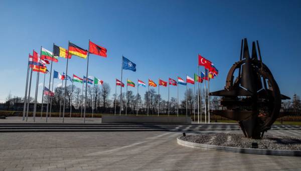 Σύνοδος ΝΑΤΟ: Ηχηρά μηνύματα σε Κίνα και Ρωσία