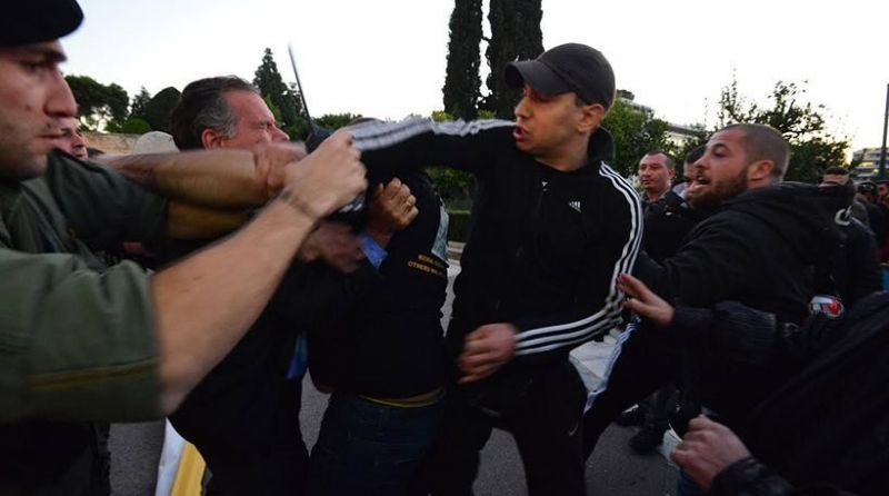 Κουμουτσάκος: Κατέθεσε μήνυση κατ’ αγνώστων