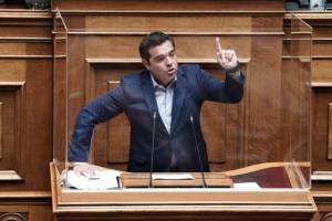 Τσίπρας: Κυβέρνηση-τοκογλύφος, δίνει χρήματα στα ΜΜΕ και εισπράττει προπαγάνδα