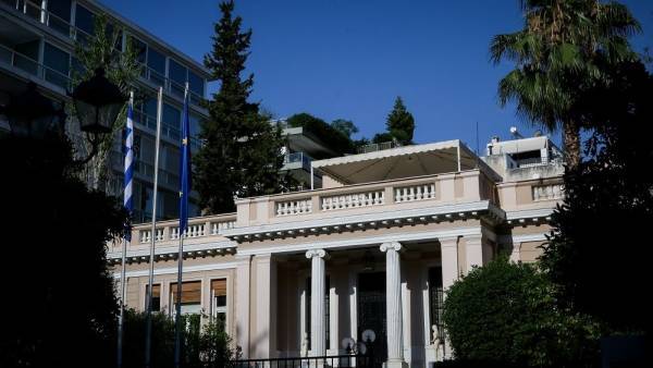 Σήμερα η 45η επέτειος Αποκατάστασης της Δημοκρατίας