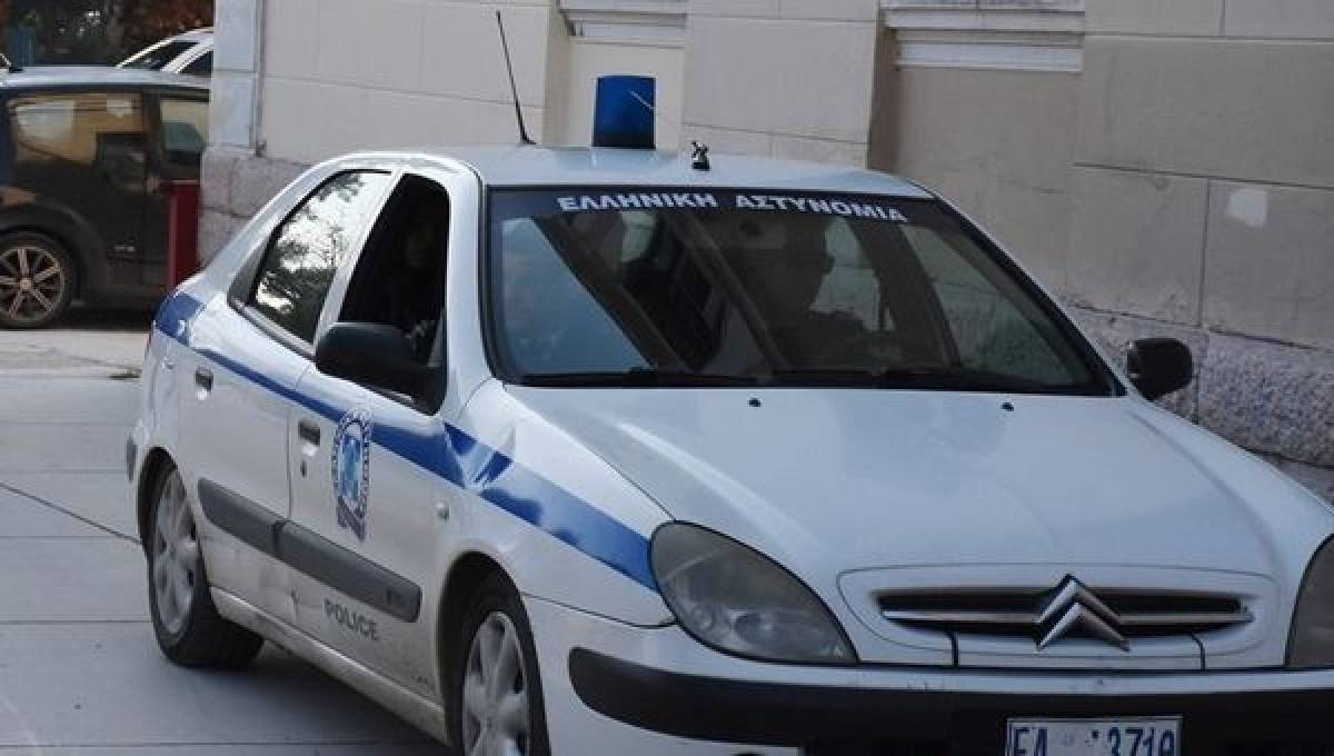 Σύλληψη δύο νεαρών στη Ρόδο για παρακολούθηση κλιμακίου του ΣΔΟΕ