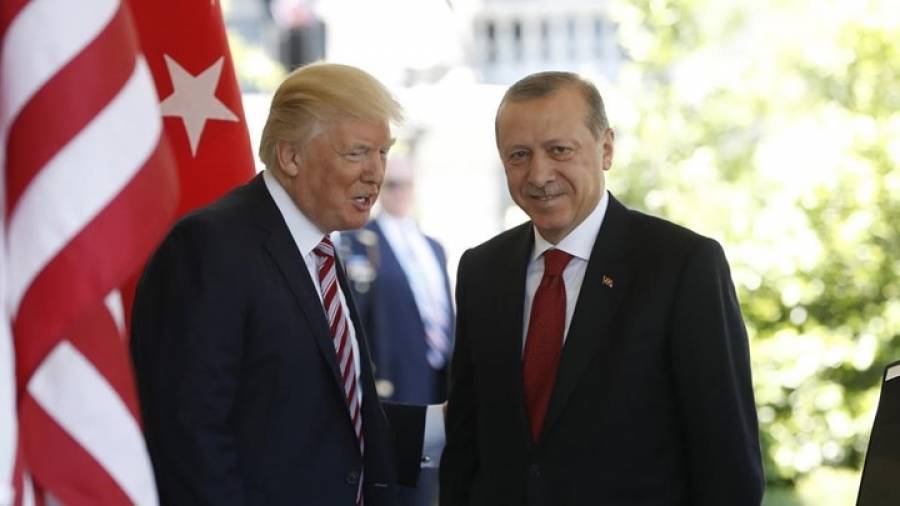Τραμπ - Ερντογάν επικοινώνησαν για Λιβύη και Συρία