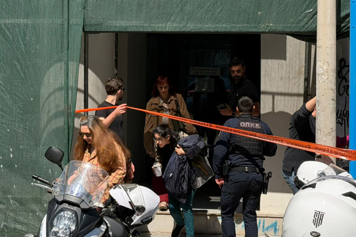 Συναγερμός στην ΕΛΑΣ: 89χρονος άνοιξε πυρ σε Πετράλωνα και Ειρηνοδικείο - Τέσσερις τραυματίες