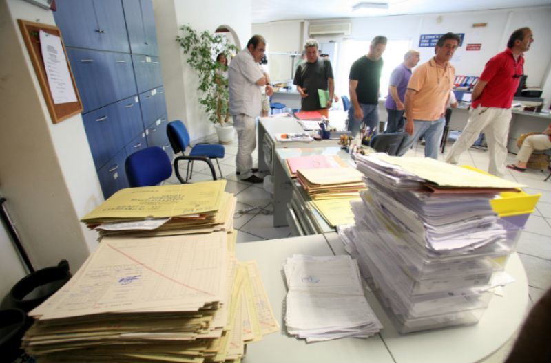 «Φρένο» των δανειστών στη συνεχή παράταση παραγραφών