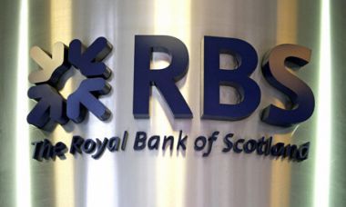 Απειλούν να φύγουν από τη Σκωτία RBS και Lloyds