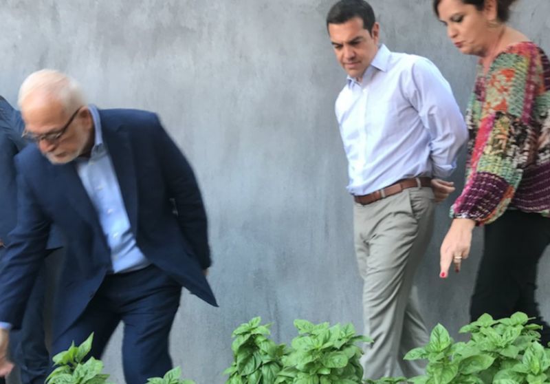 Τσίπρας: Να αξιοποιήσουμε τα συγκριτικά πλεονεκτήματα της ελληνικής γης