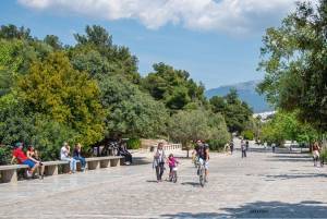 Πολιτιστικές βόλτες με τα παιδιά στην καλοκαιρινή Αθήνα