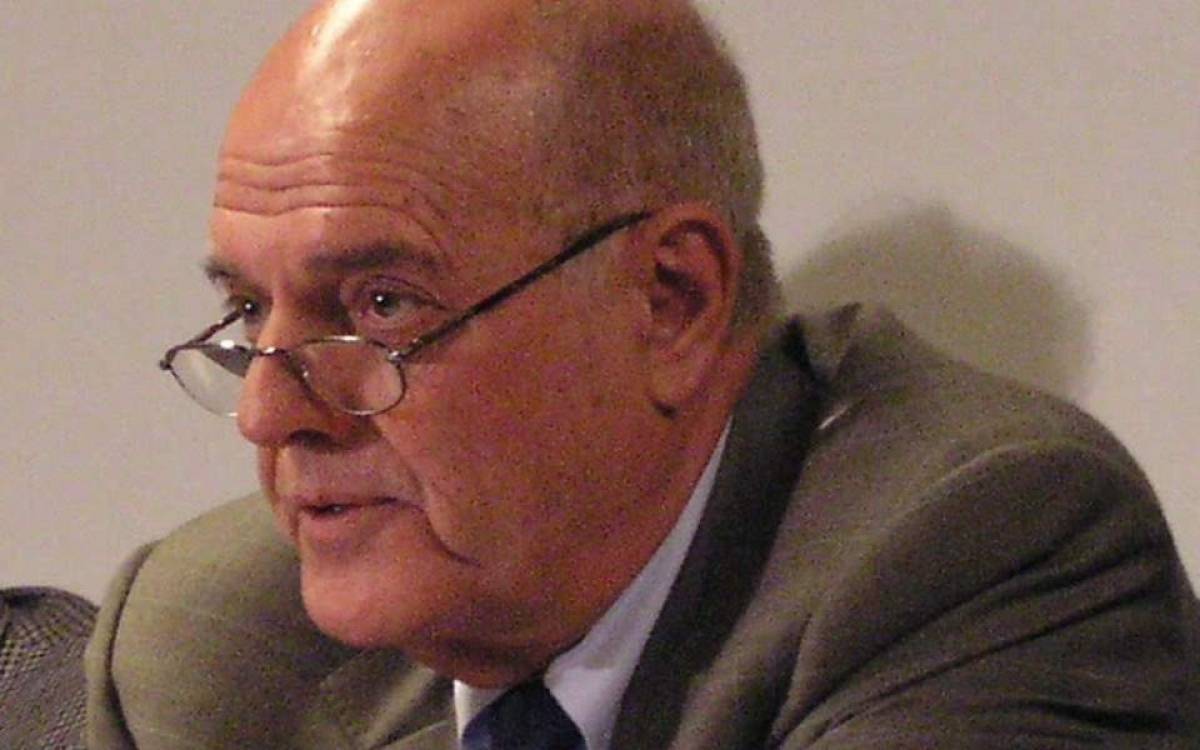 Πέθανε ο δημοσιογράφος Στάμος Ζούλας