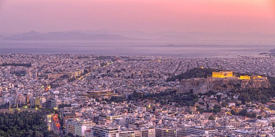Οι 100.000 εμβολιασμοί, η νέα περίοδος και ο λογαριασμός της πανδημίας