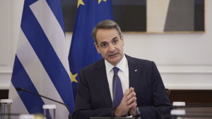 Μητσοτάκης-21η Απριλίου: Χρέος να διευρύνουμε τις πολλές κατακτήσεις της Μεταπολίτευσης