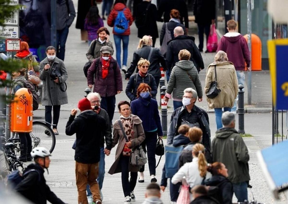 Οι προβλέψεις τριών Γερμανών «σοφών» για το ενδεχόμενο νέου lockdown