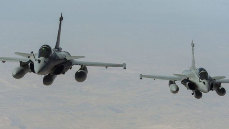 Ξεκίνησε η "απάντηση" Ολάντ στους τζιχαντιστές