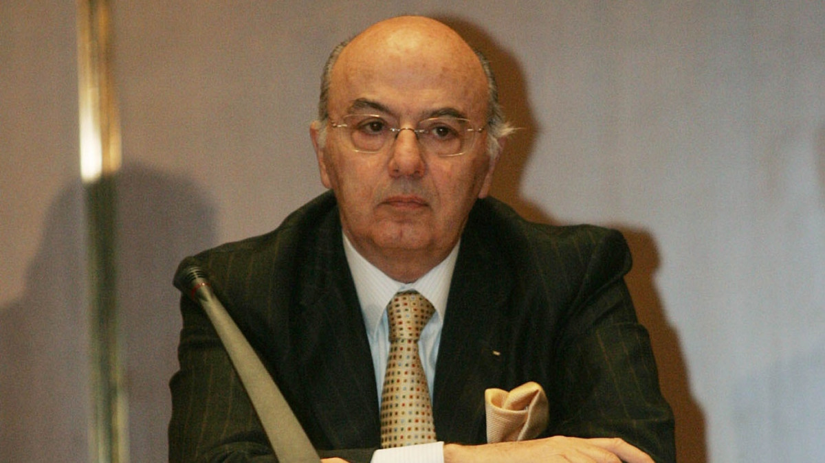 Απεβίωσε ο επί 14 χρόνια πρόεδρος της Ολυμπιακής Επιτροπής Λάμπης Νικολάου