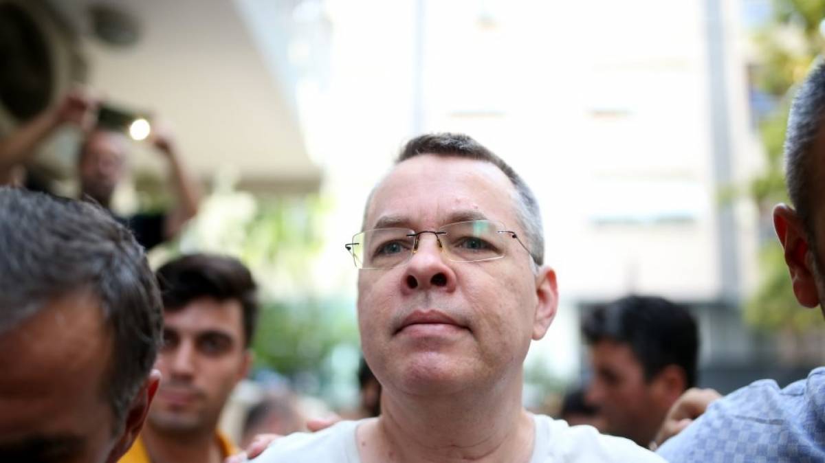 Απορρίφθηκε έφεση του Αμερικανού πάστορα στην Τουρκία-Παραμένει στη φυλακή
