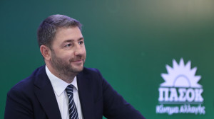 Ανδρουλάκης: «Η υγεία δεν είναι είδος πολυτελείας» – Το ΠΑΣΟΚ φέρνει τροπολογία για διαφάνεια στα ασφάλιστρα υγείας