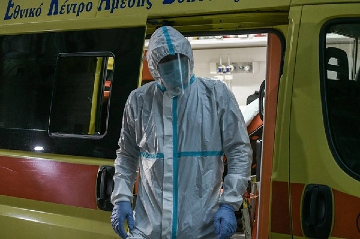 Αρκουμανέας: Κάποιοι νοσηλευτές στο γηροκομείο νοσούν εδώ και δύο εβδομάδες