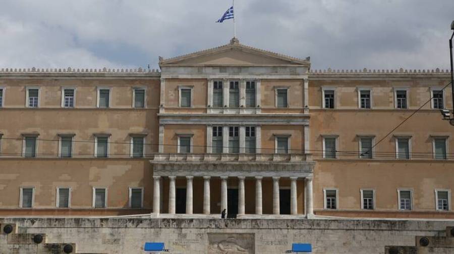 Ένα θετικό τεστ στη Βουλή στα 230 που έγιναν σήμερα