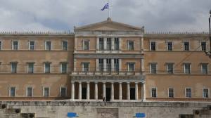 Ένα θετικό τεστ στη Βουλή στα 230 που έγιναν σήμερα