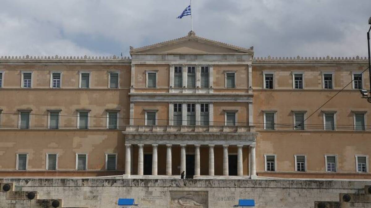 Ένα θετικό τεστ στη Βουλή στα 230 που έγιναν σήμερα