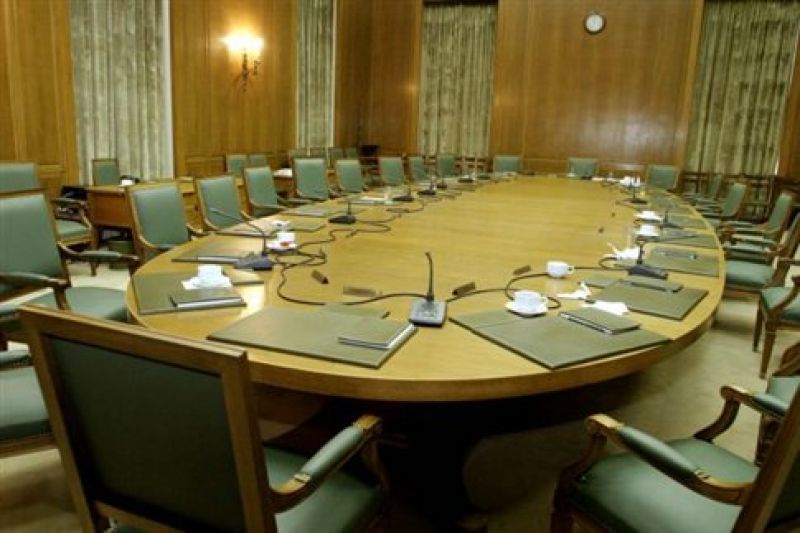 Σφοδρή επίθεση από την αντιπολίτευση για το πρόγραμμα των τριών