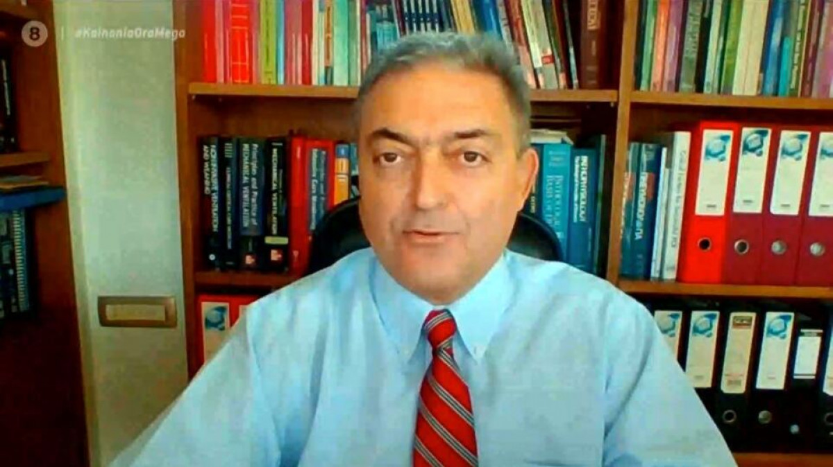Βασιλακόπουλος: Κάθε 6-7 μήνες έχουμε μία νέα μετάλλαξη
