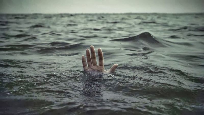 Ο πανικός οδήγησε σε πνιγμό εκατοντάδες μετανάστες