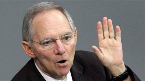 Σόιμπλε: "Βοήθεια προς την Ελλάδα, αλλά όχι κούρεμα..."