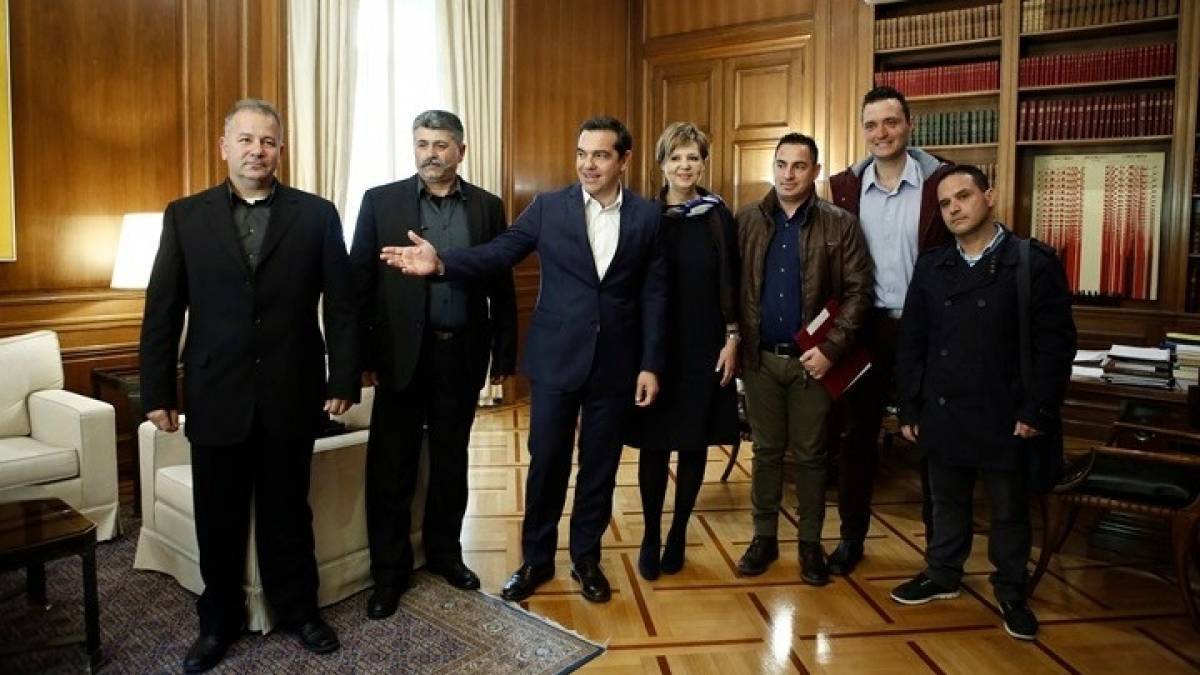 Τσίπρας: Προσλήψεις 56 μόνιμων πυροσβεστών και 876 5ετούς θητείας