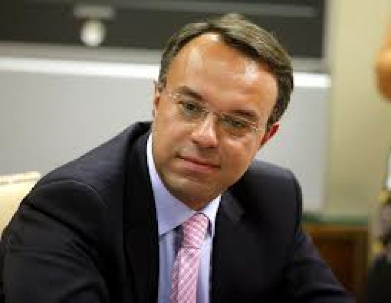 Mεσοπρόθεσμο: Βάζει ψηλά τον πήχυ για σημαντικά πρωτογενή πλεονάσματα και δραστικό περιορισμό ανεργίας και χρέους