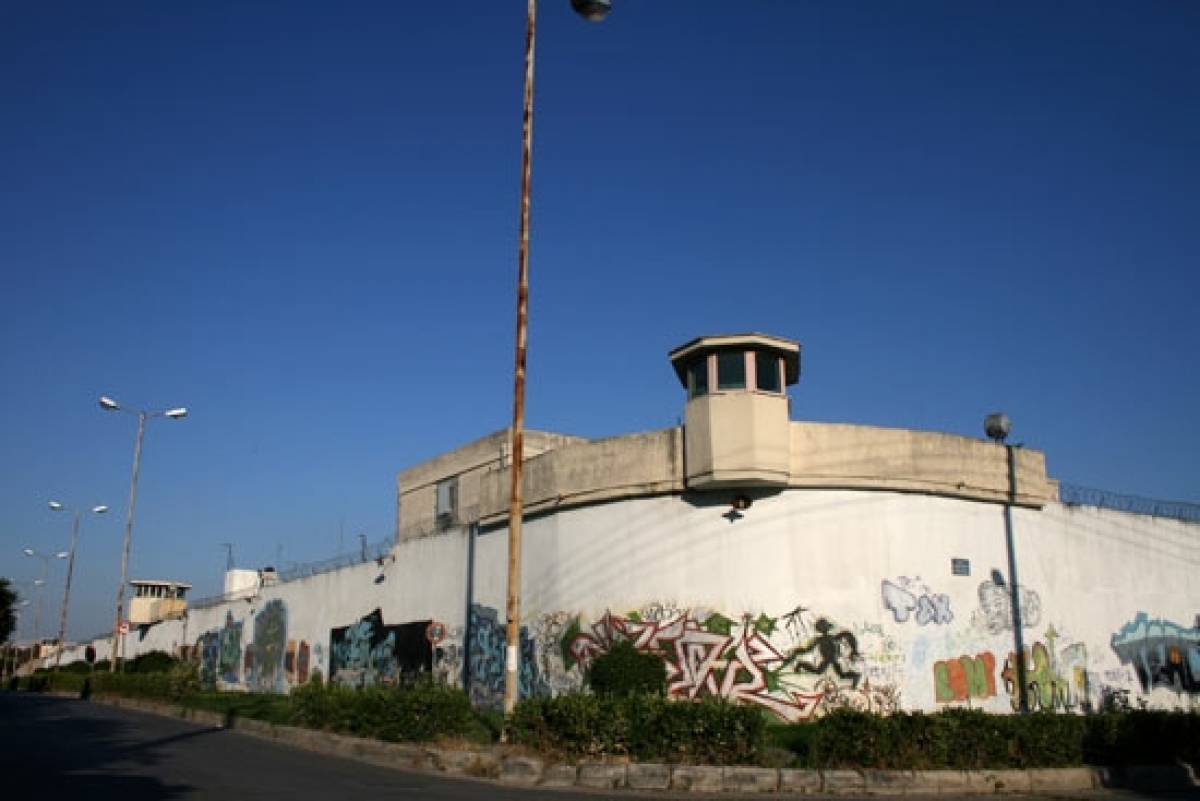 Νέο επεισόδιο στον Κορυδαλλό με τρεις τραυματίες
