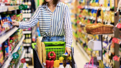 Σουπερμάρκετ: Ποια προϊόντα θα έχουν μόνιμη έκπτωση 5% στα ράφια