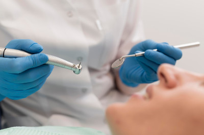 Επέκταση του dentist pass σε μεγαλύτερες ηλικίες ζητούν οι οδοντίατροι