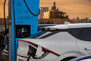 ΔΕΗ blue:Πάνω από 1500 σημεία φόρτισης και 80 ταχυφόρτισης πανελλαδικά