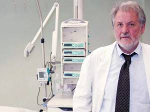 Καπραβέλος:Θα δούμε διασωληνωμένους στο πάρκινγκ για να θορυβηθεί η κυβέρνηση;