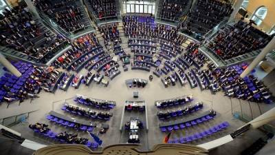Νόμο κατά του διαδικτυακού μίσους ψήφισε το γερμανικό κοινοβούλιο