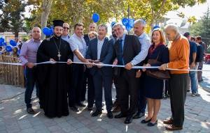 Με αποκλειστική χορηγία της ΕΛΠΕ, ανακατασκευή της πλατείας Εθνικής Αντιστάσεως Καλοχωρίου