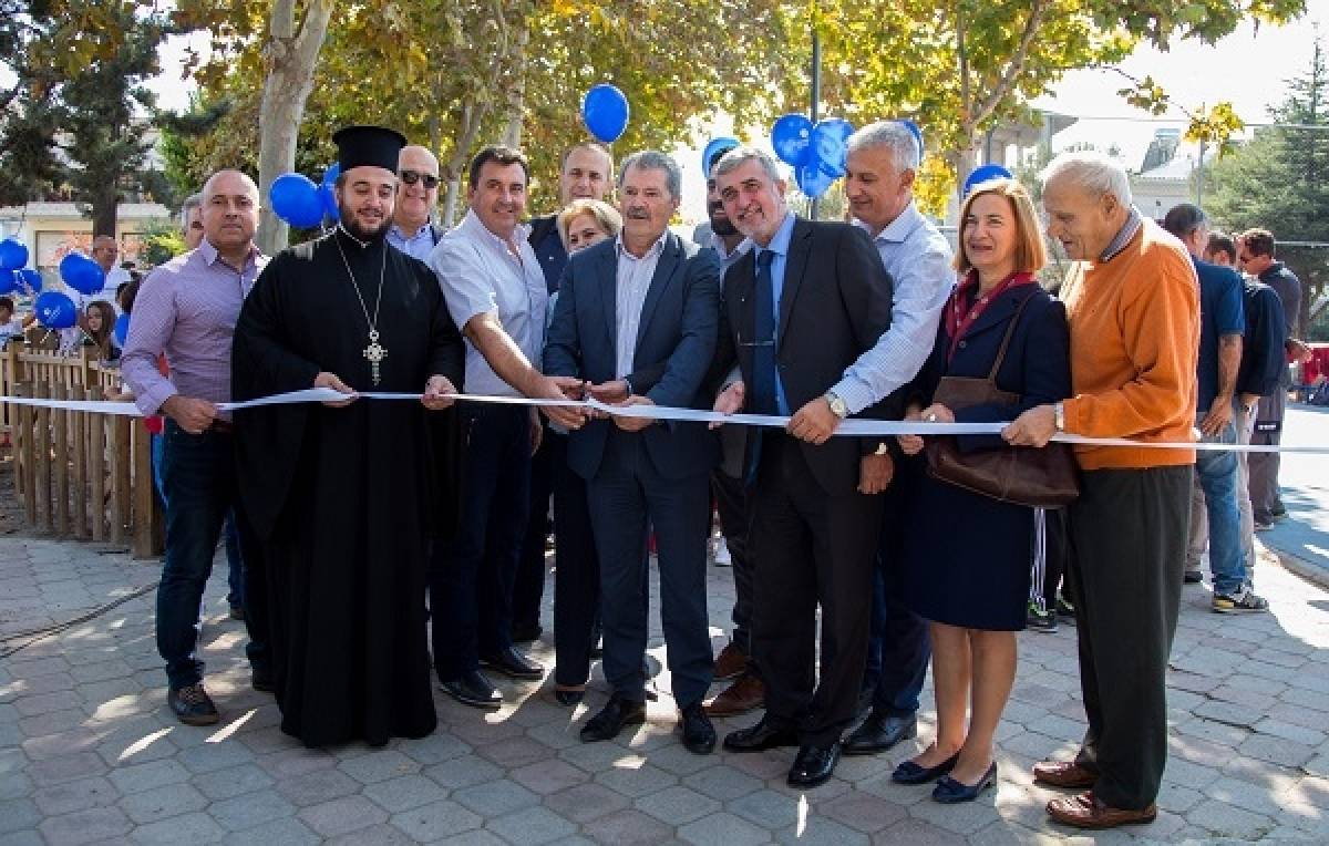 Με αποκλειστική χορηγία της ΕΛΠΕ, ανακατασκευή της πλατείας Εθνικής Αντιστάσεως Καλοχωρίου