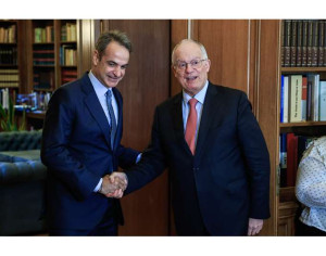 Μητσοτάκης σε Τασούλα: Σε ένα χρόνο οι εκλογές