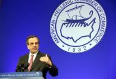 Σαμαράς: Δεν ισχύουν τα σενάρια για φόρο 45% στα εισοδήματα πάνω από 26.000