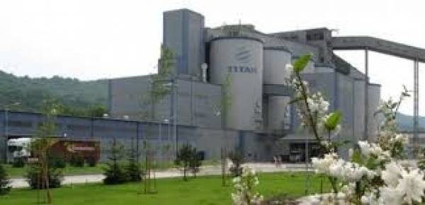 Επιστροφή κεφαλαίου και μέρισμα δίνει ταυτόχρονα η Τιτάν για το 2017