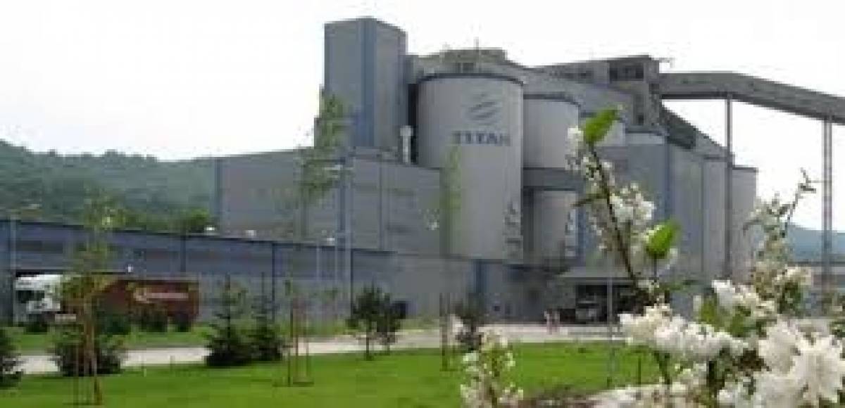Επιστροφή κεφαλαίου και μέρισμα δίνει ταυτόχρονα η Τιτάν για το 2017
