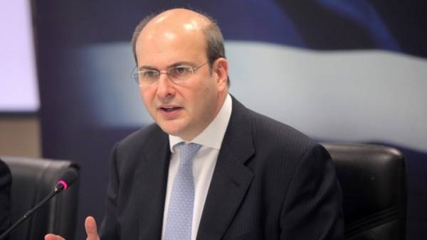 Χατζηδάκης για lockdown: Πρώτα ο άνθρωπος μετά η οικονομία
