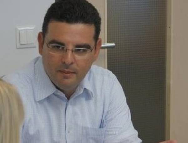 «Κίτρινα γιλέκα» και ανάπτυξη