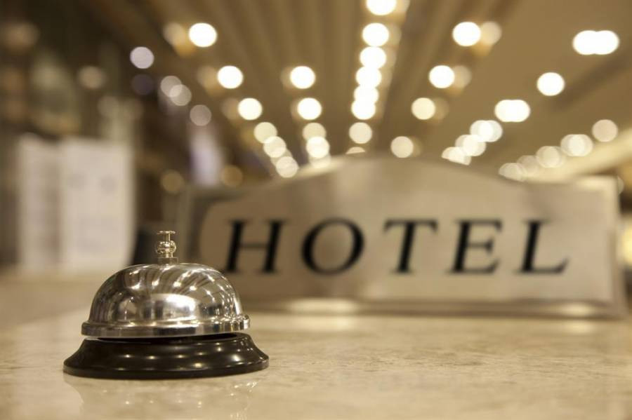 Ξενοδόχοι: «Στο μάτι» τα Airbnb-Μέτρα για τους...εκτεθειμένους στη ρωσική αγορά