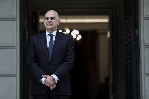 Δένδιας: Απαιτούμε μαζί με τον Χαφτάρ την ακύρωση των μνημονίων Τουρκίας-Λιβύης