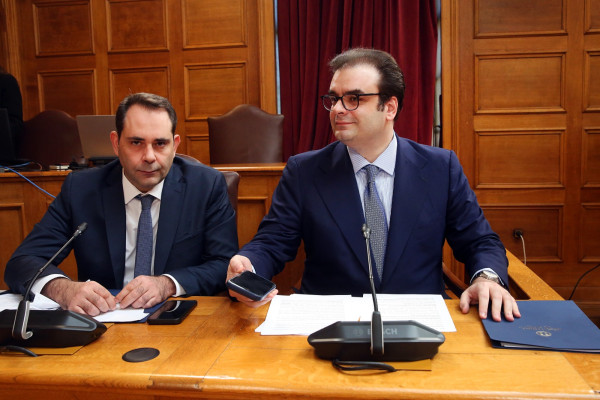 Πιερρακάκης για προσχέδιο Προϋπολογισμού: Ανάπτυξη 2,3% και χρέος στο 128,8% το 2027