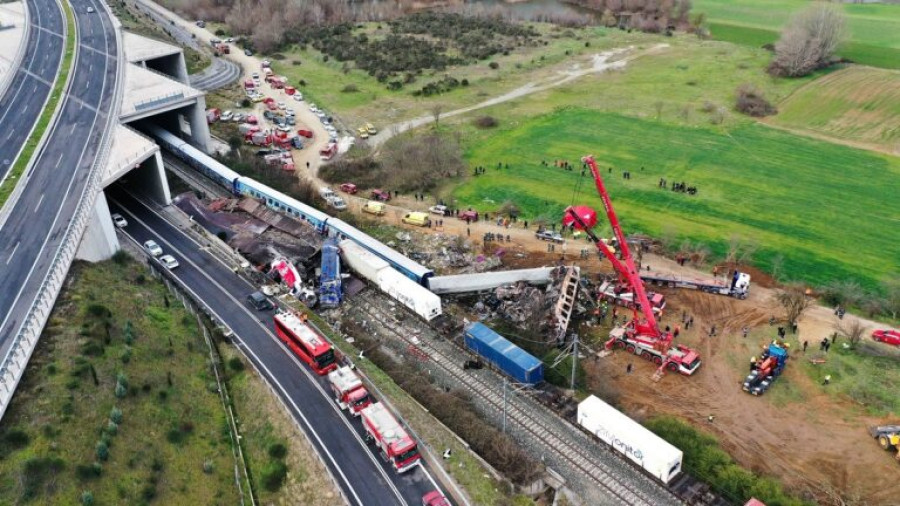 Τέμπη: Συγγενείς θυμάτων ζητούν αναβολή ανακοίνωσης του πορίσματος του ΕΟΔΑΣΑΑΜ