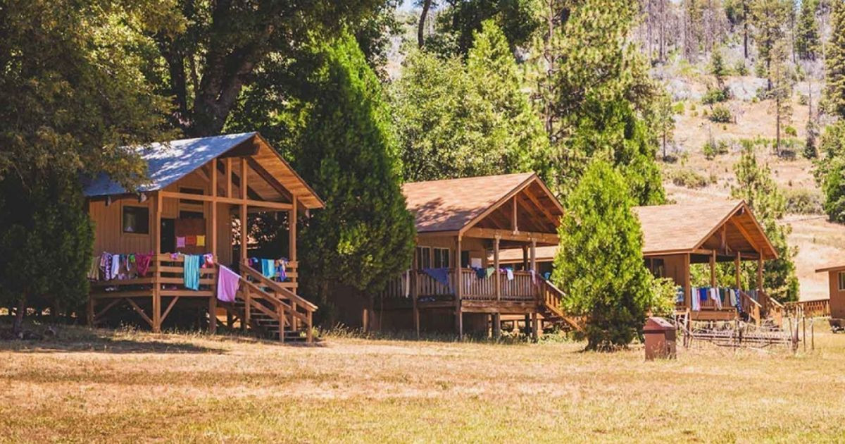 ΔΥΠΑ: Ξεκινούν αύριο 20/5 οι αιτήσεις για τις 70.000 επιταγές παιδικών κατασκηνώσεων