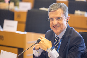 Λαγκάρντ: Πρόβλημα διαρκείας αν κλείσουν τα Στενά του Ορμούζ